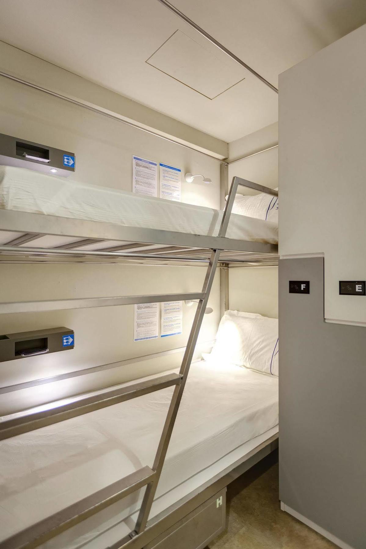 Hostel Space Xinyi