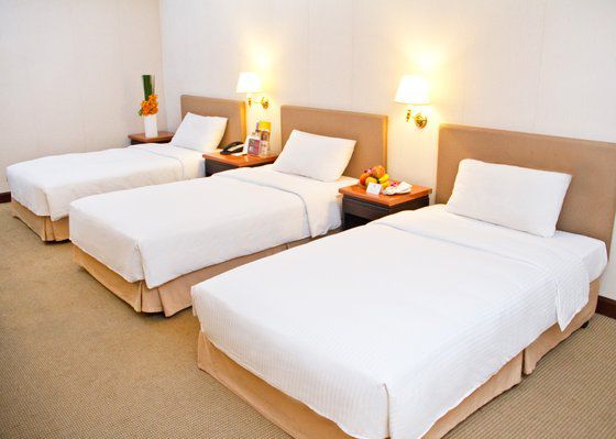 Holiday Asia World Hotel 3*