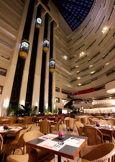Holiday Asia World Hotel Taipei