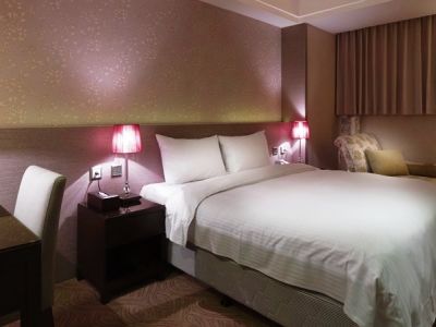 Link World Hotel