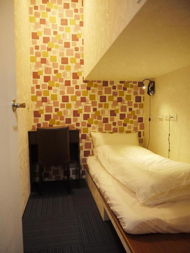 D.giraffe Your Space *