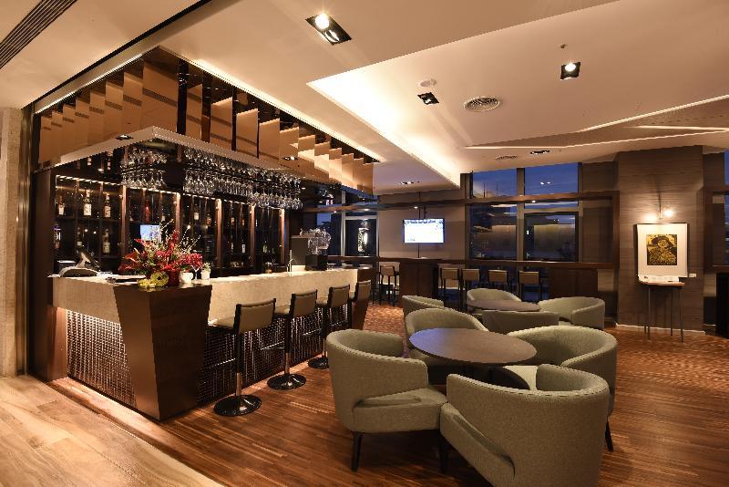 Hotel Caesar Metro Taipei