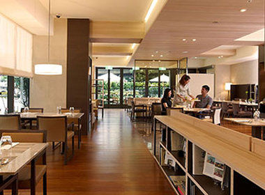 Cozzi Zhongxiao Hotel