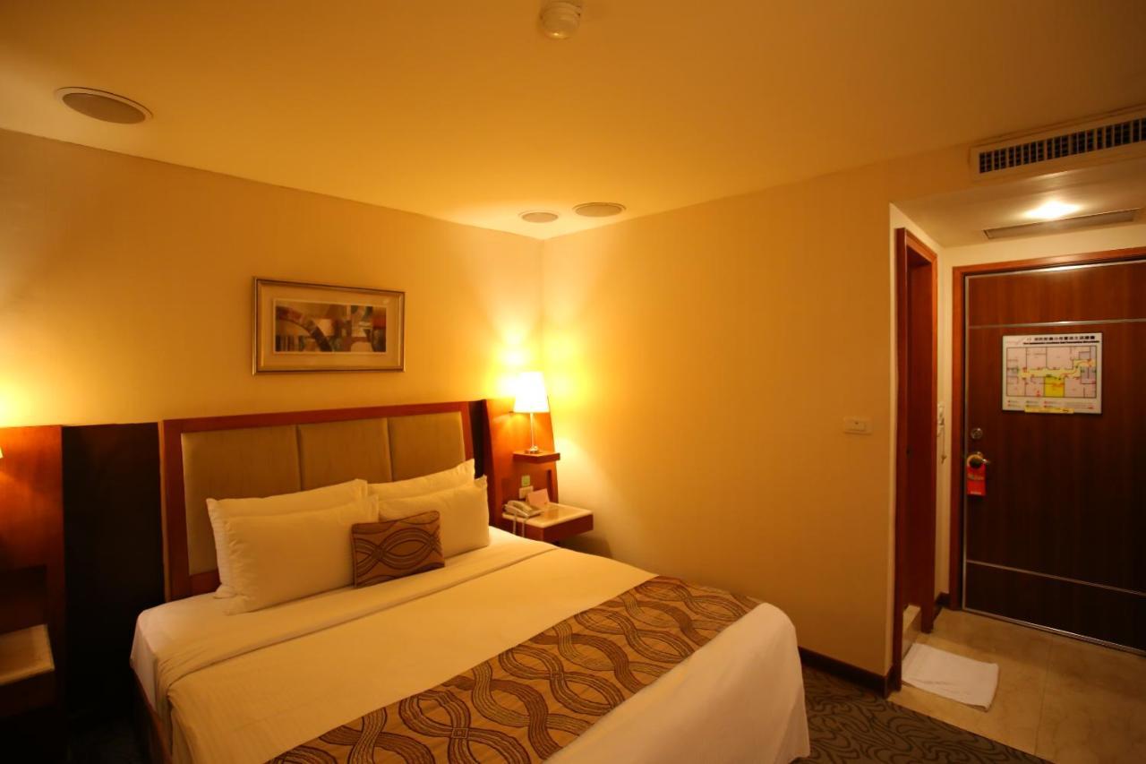Elegance 3*