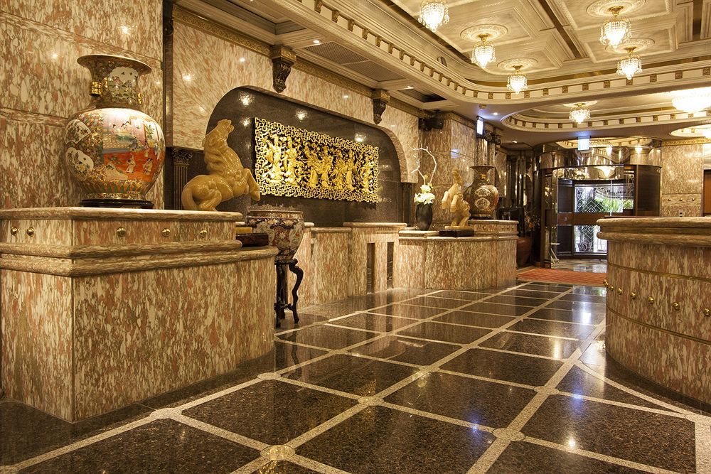 Charming City Hotel