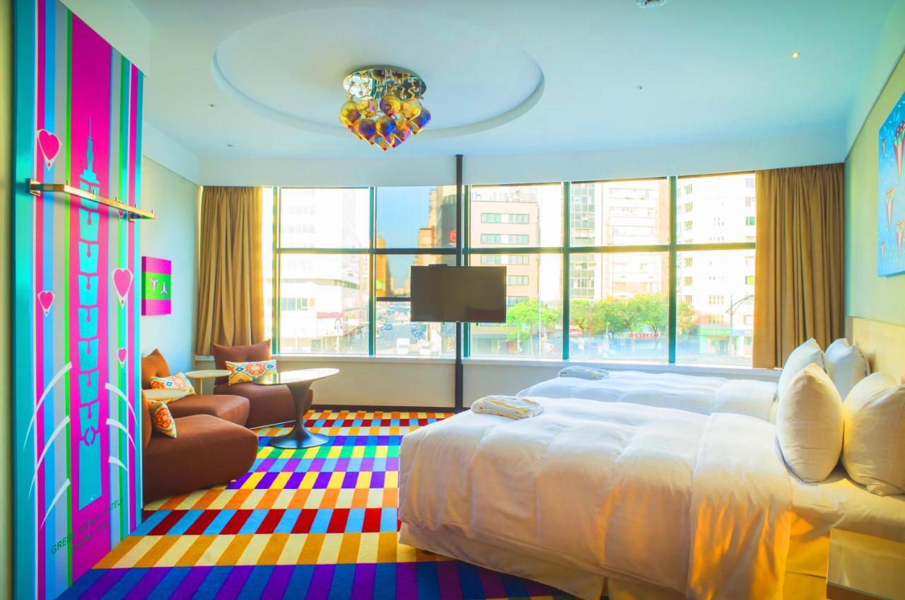 World - Zhonghua Hotel 4*