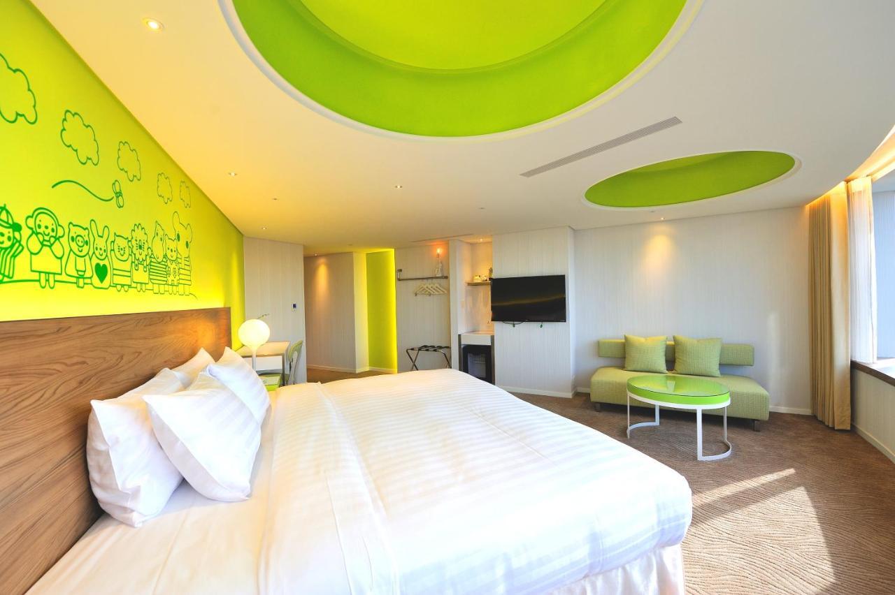 World - Zhonghua Hotel