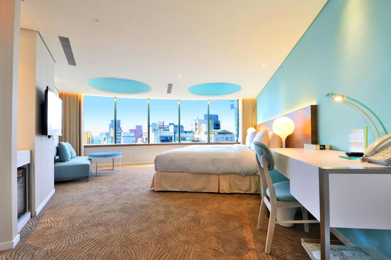 World - Zhonghua Taipei