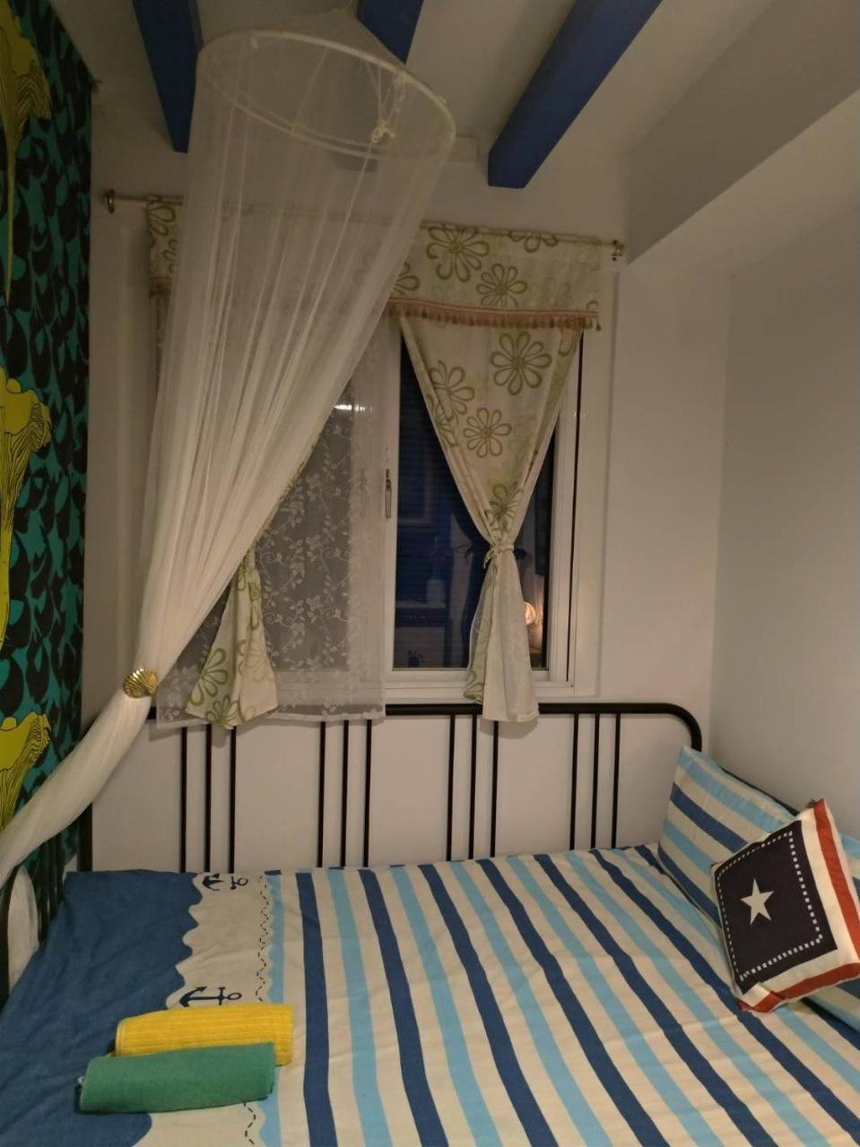 Guest house Vincent Willem Van Gogh Hall Taipei