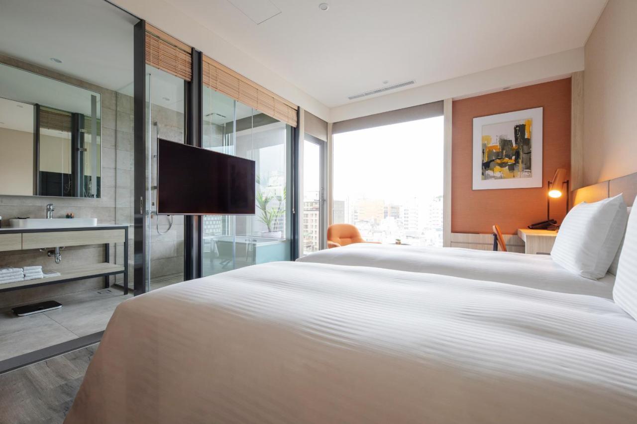 Parkview Hotel 4*
