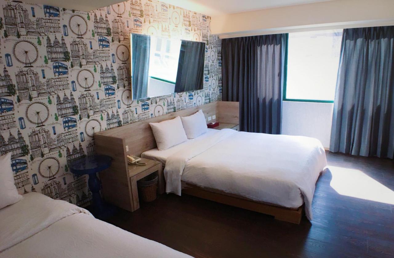 Love Hotel Pensão *