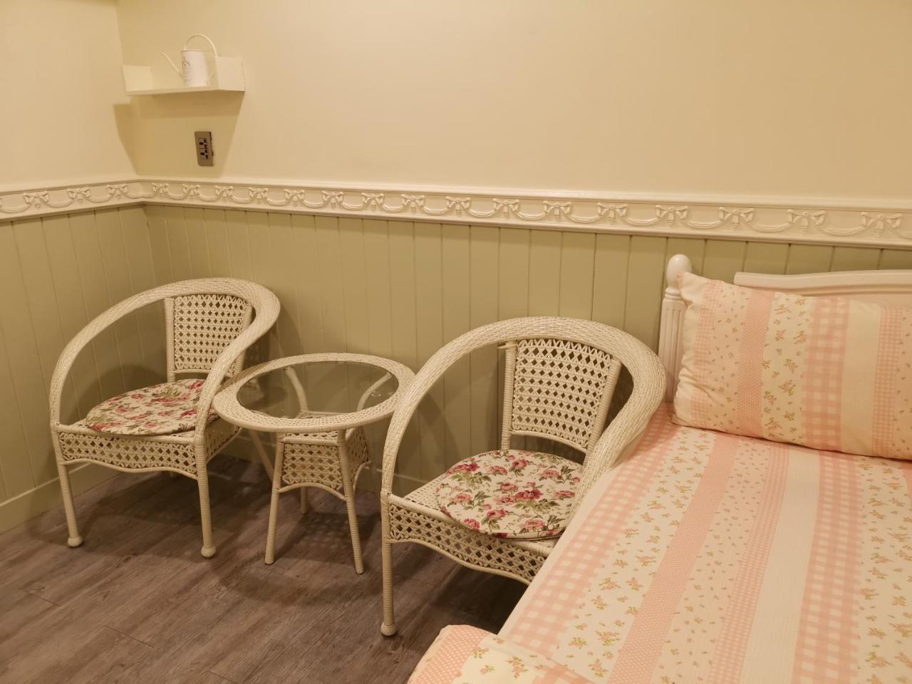 橙舍一館 Tw I Hostel *