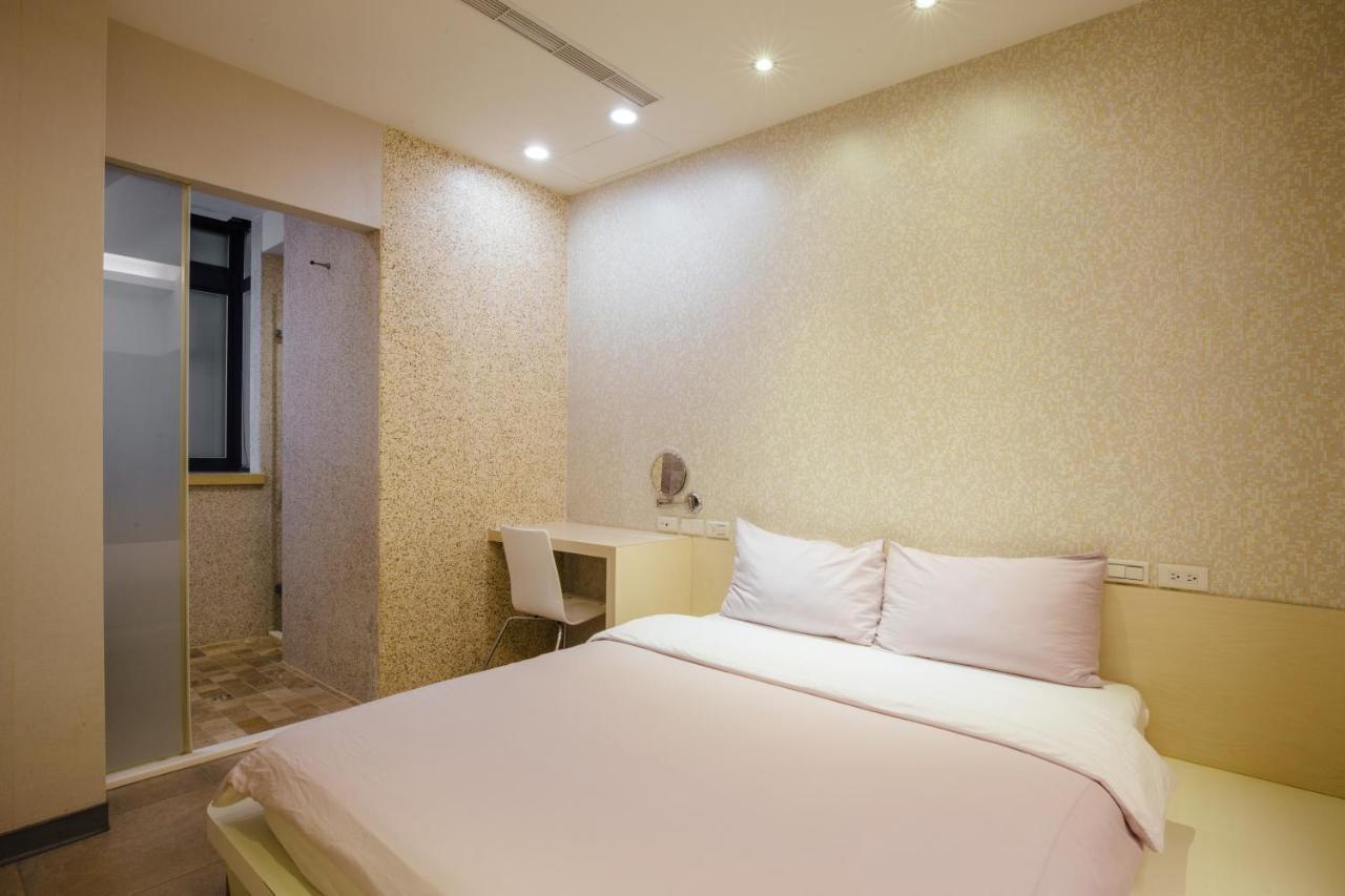 Mudanhouse Guest house *