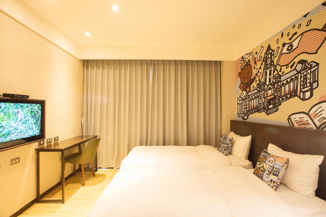Hotel Just Live Inn-taipei Station 2*