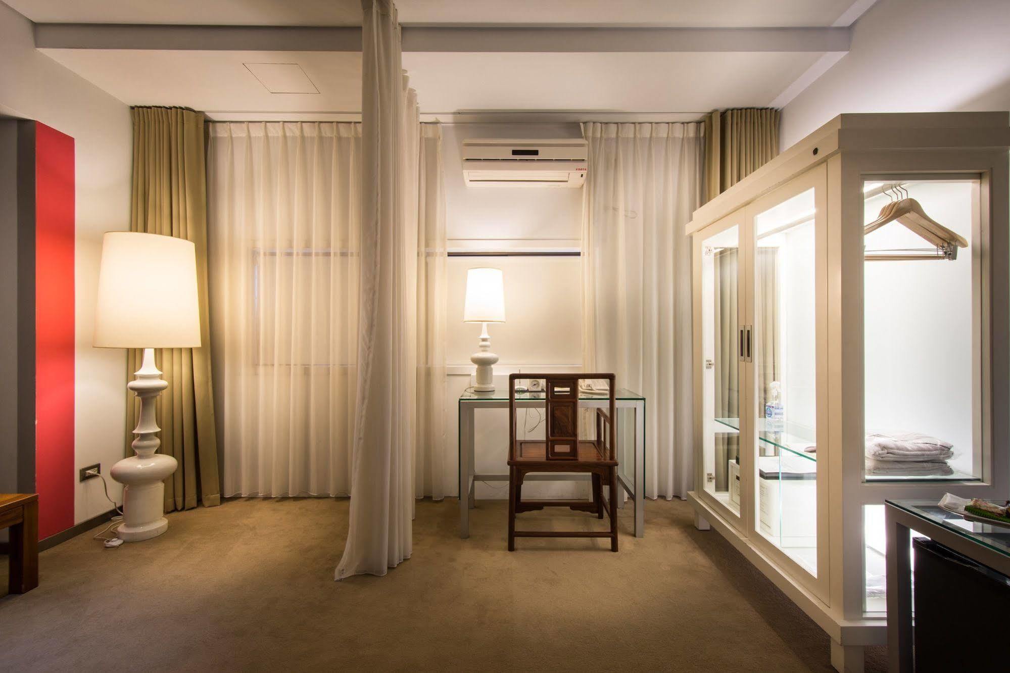 Hotel Green World Mai - Zhongshan 3*