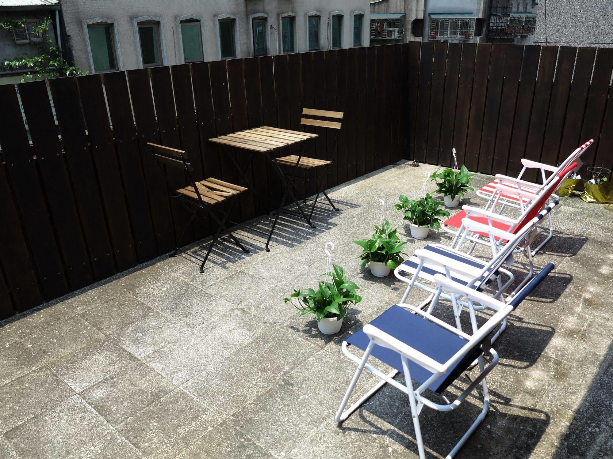 The Packer's Hostel