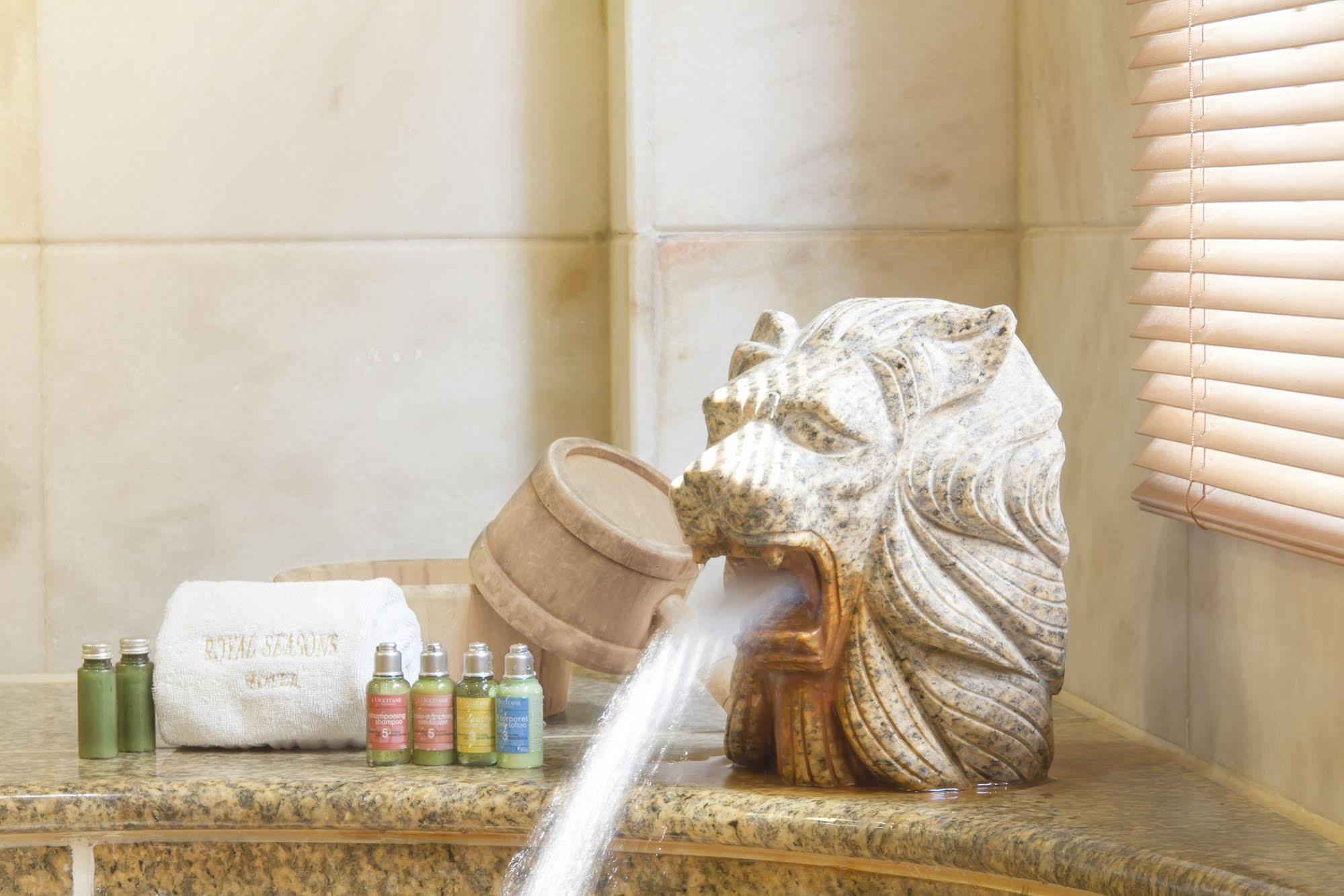 Hotel Royal Seasons Beitou 3*
