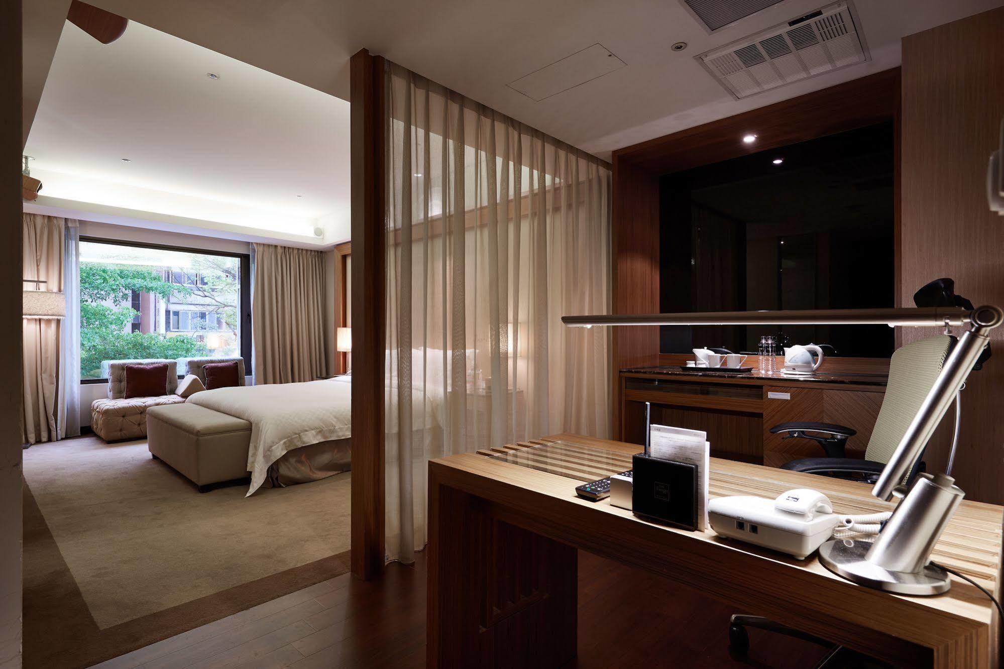 The Tango Xinyi Hotel 4*