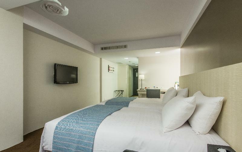 Forward Nangang Hotel