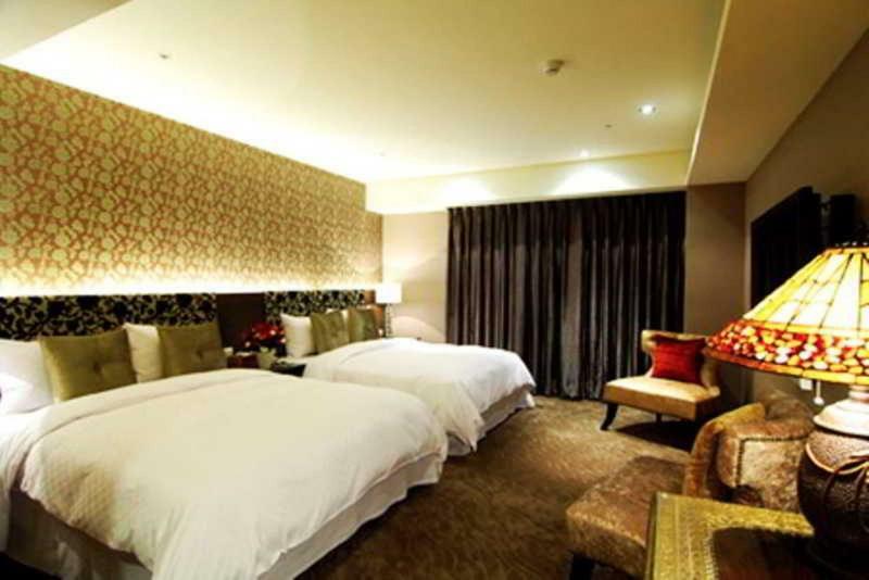 Cai She Hotel 3*