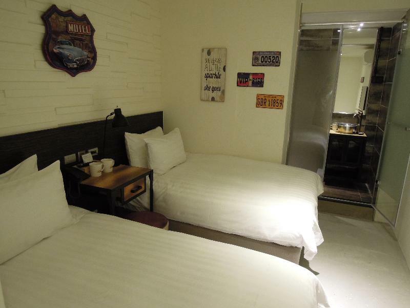 Hotel Re-change