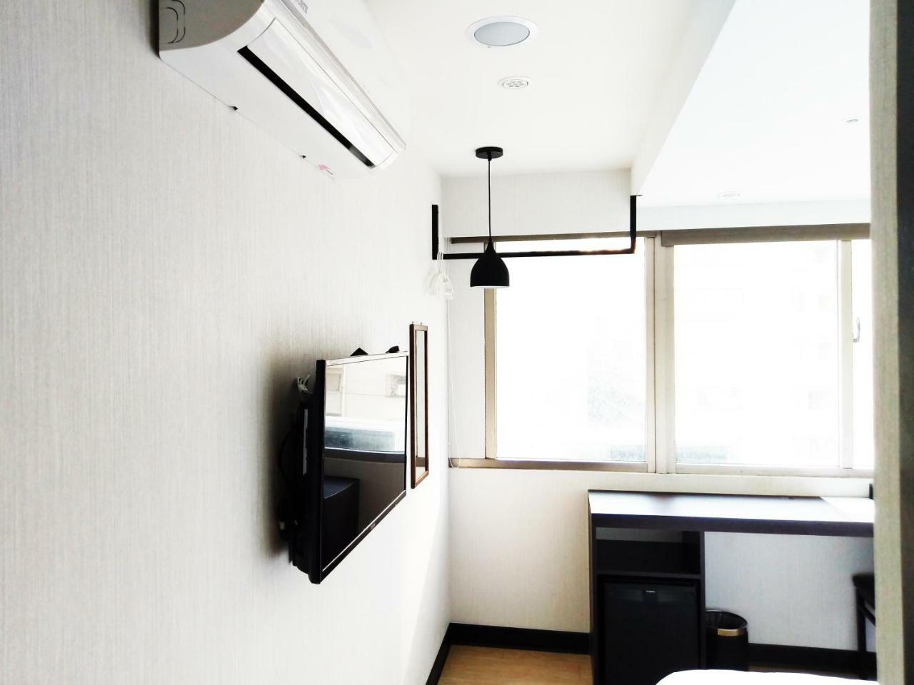 Hatago+ Hotel Taipei