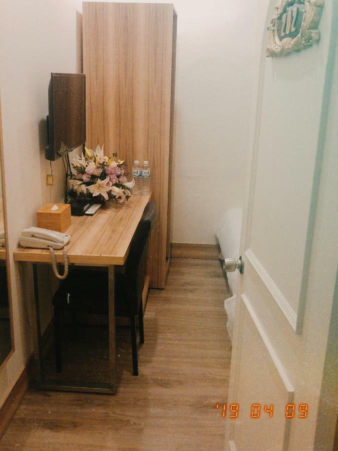Queens Hotel 3*