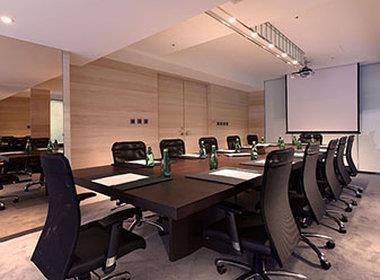 Hotel Cozzi Zhongxiao 4*