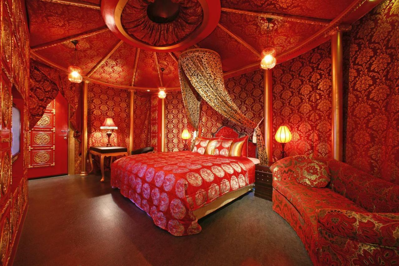 Sato Castle Motel