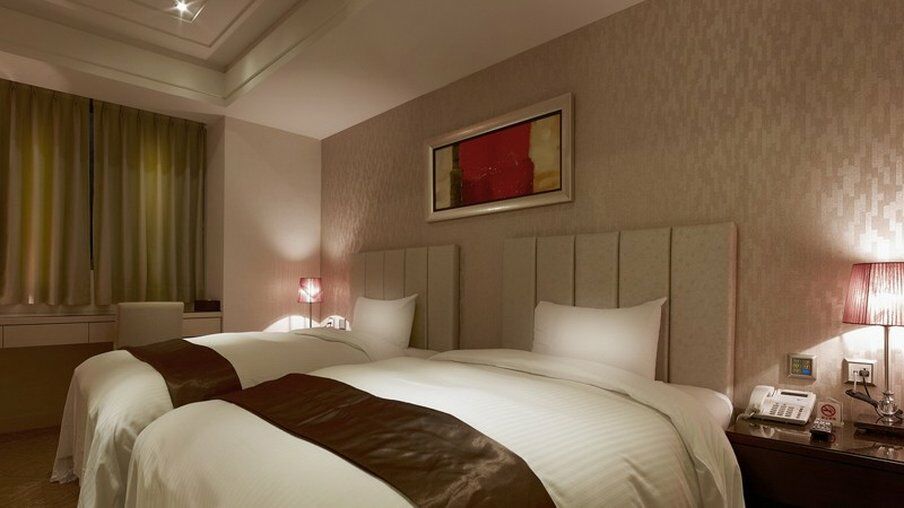 Link World Hotel 3*