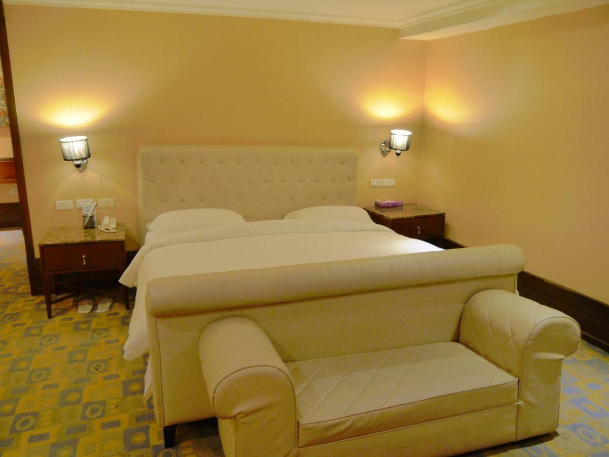 Kai Wei Boutique 3*