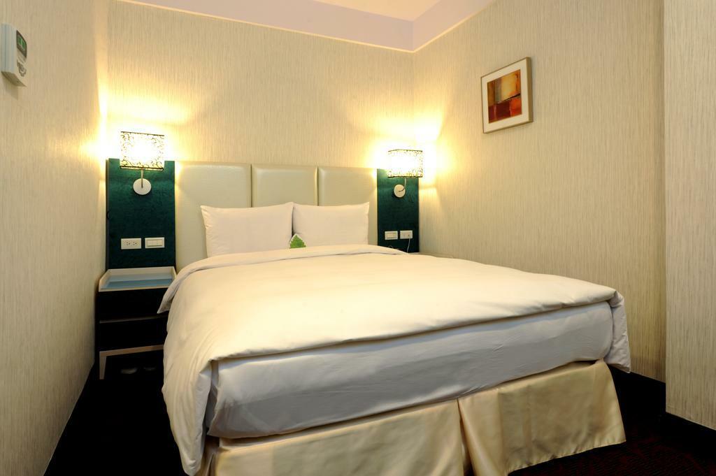 Just Live Inn-taipei Station Hotel Taipei