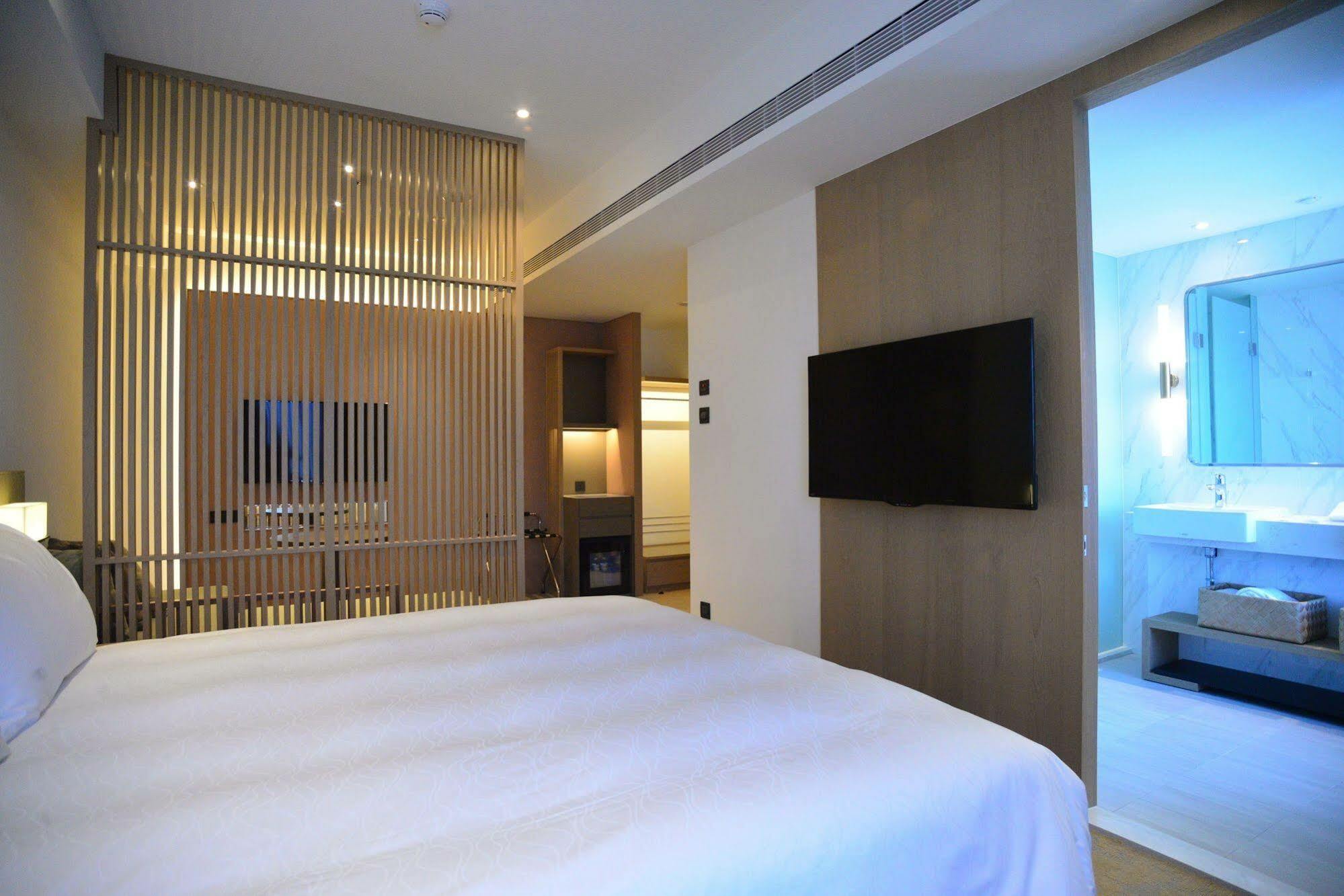Hotel Caesar Metro