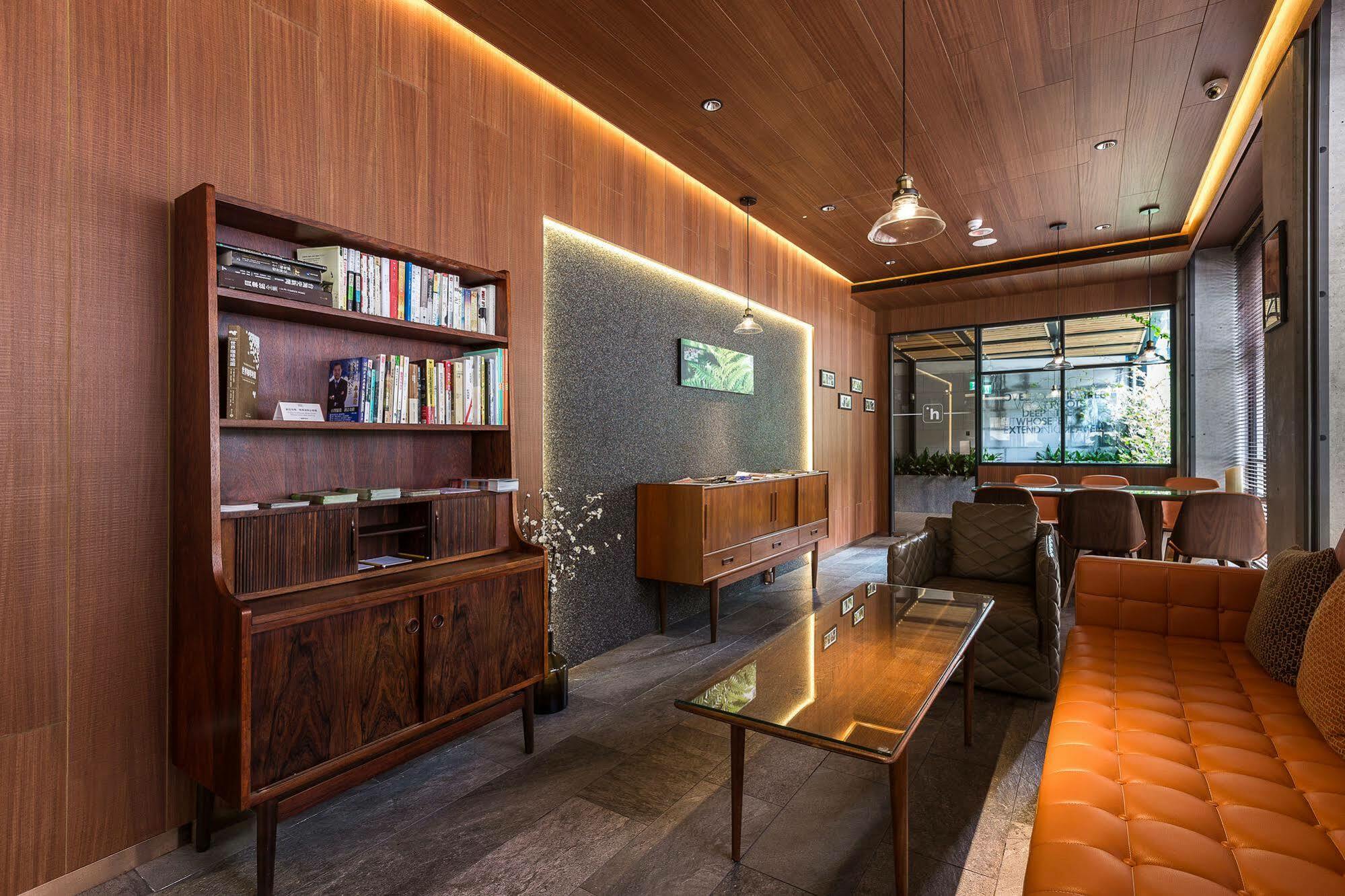 Inhouse Hotel