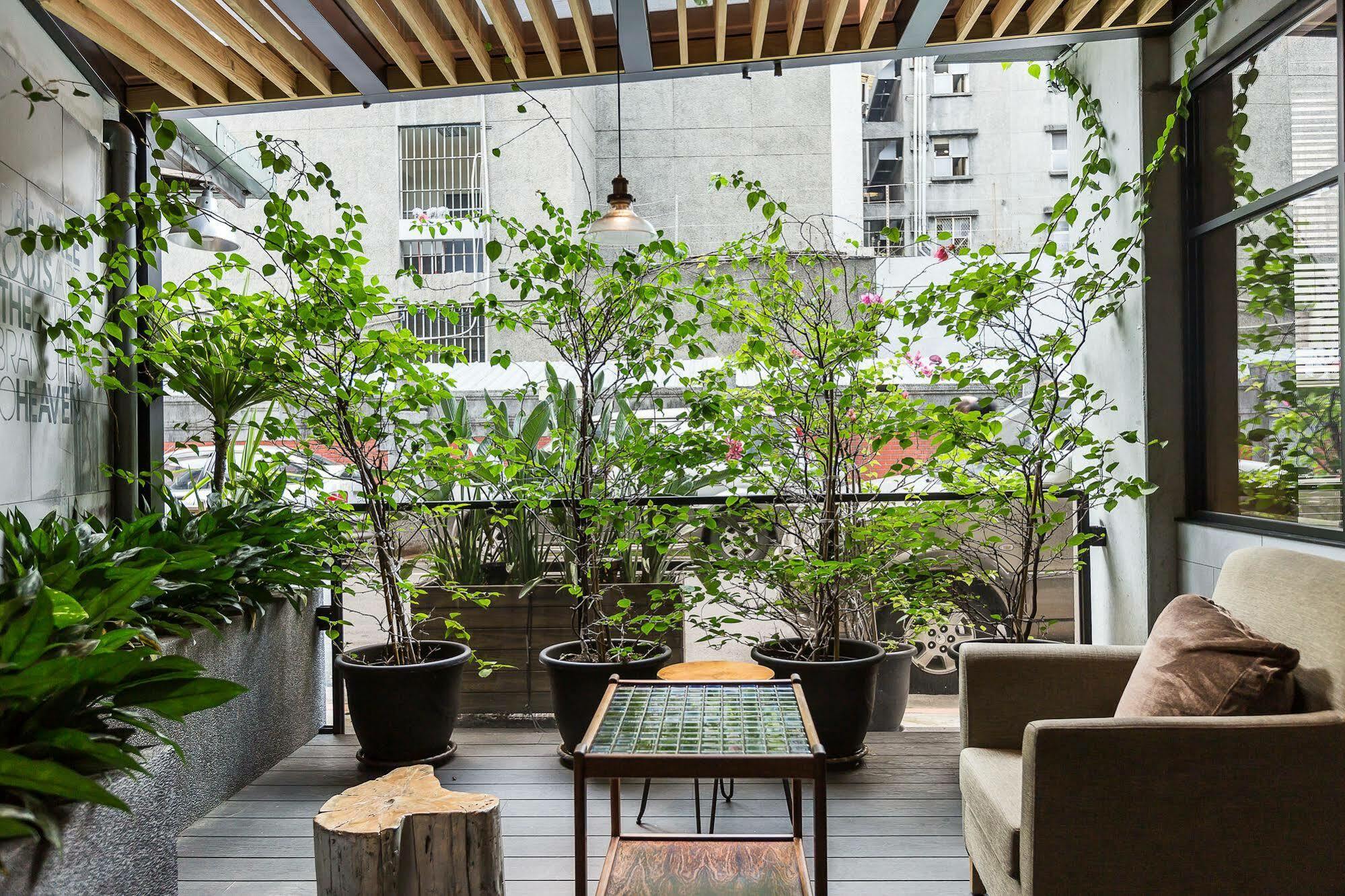 Inhouse Hotel