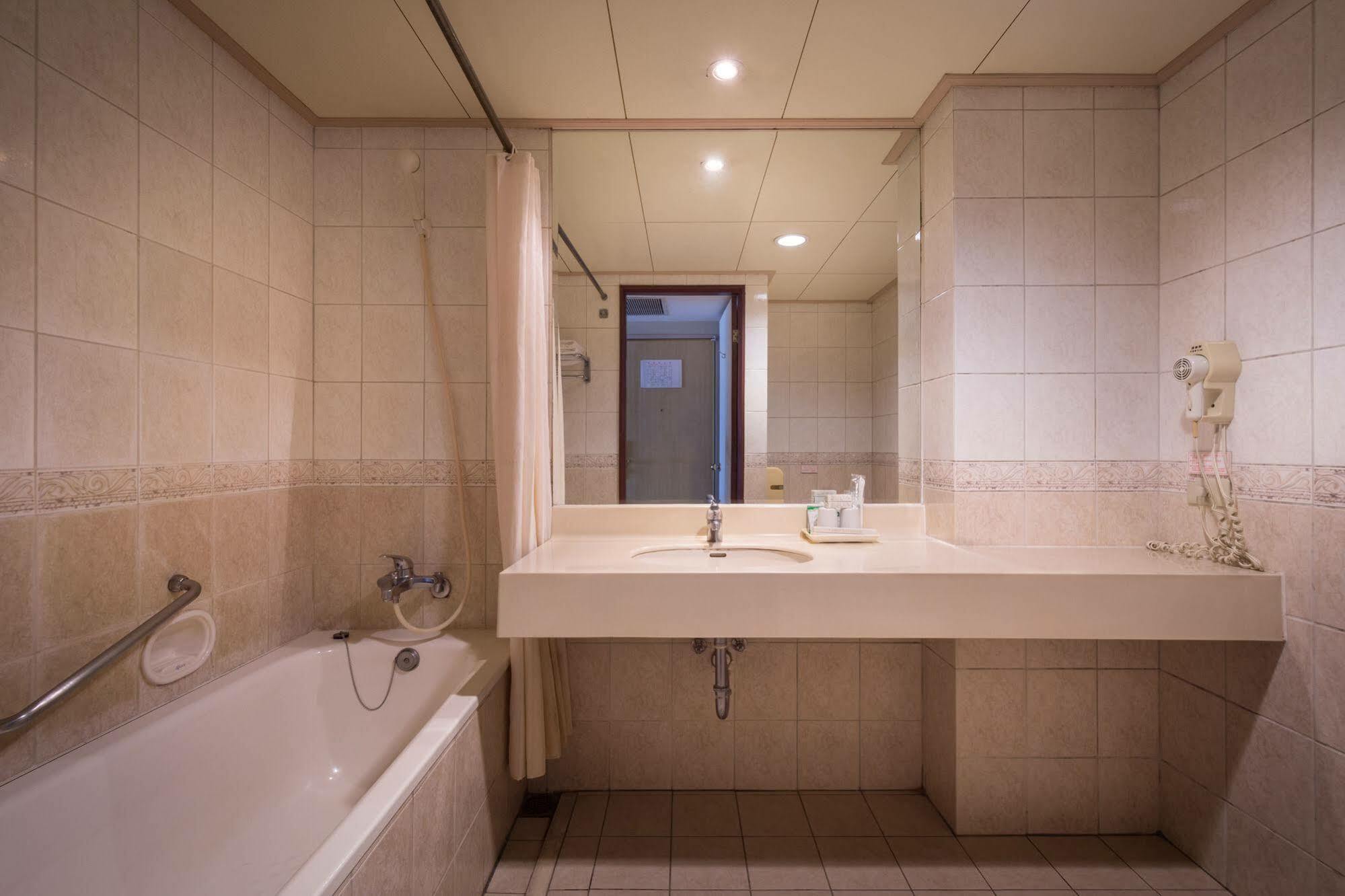 Hotel World Flora Annex Taipei