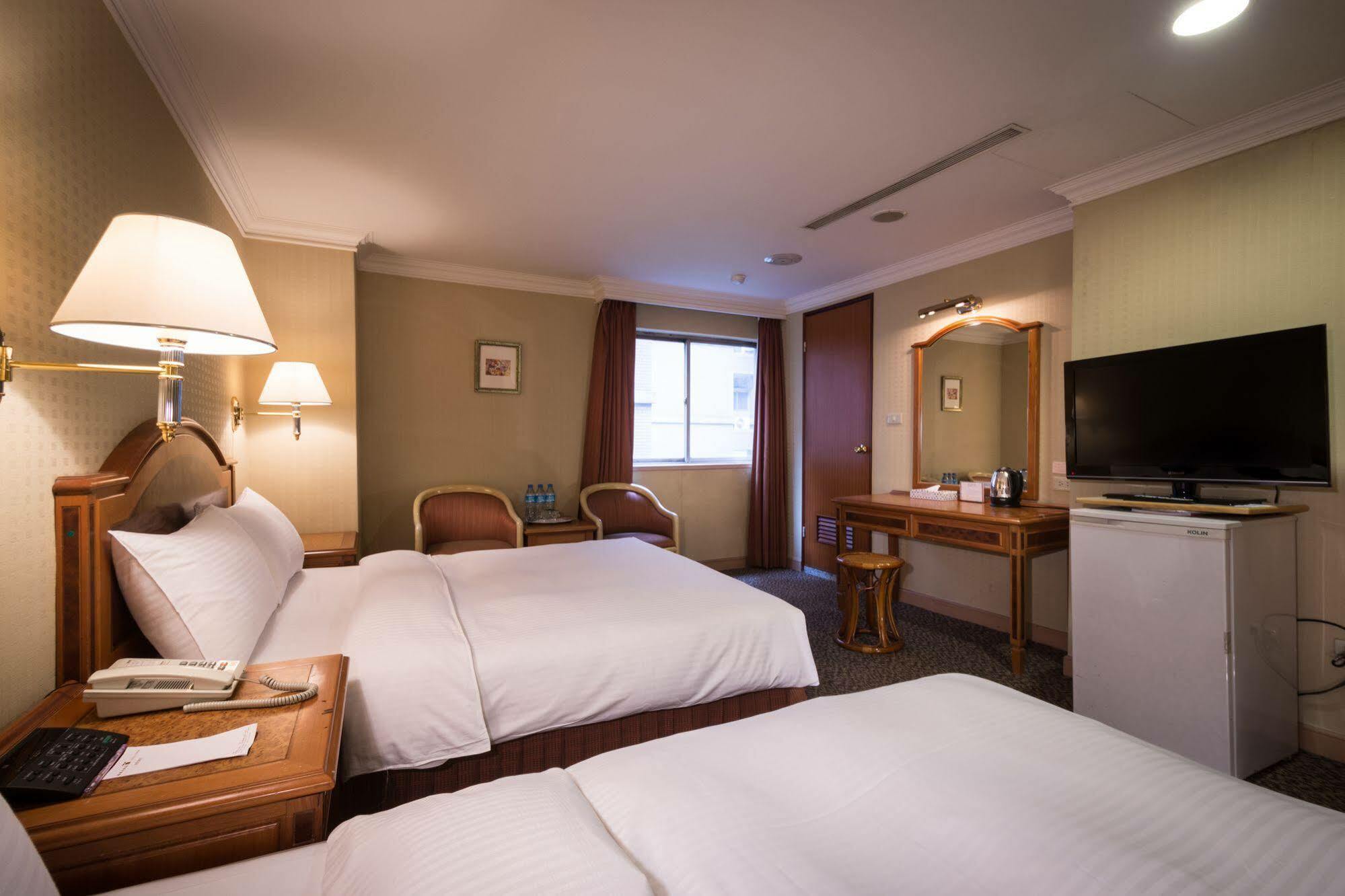 World Flora Annex Hotel