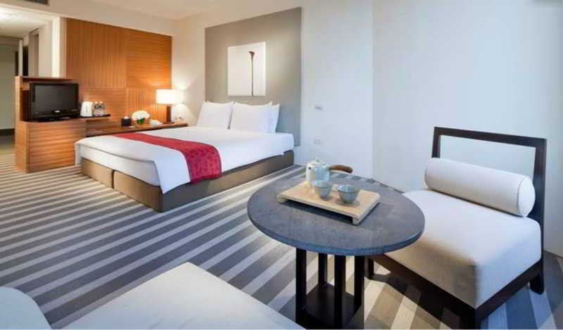 Check Select Yamgmingshan Resort Taipei