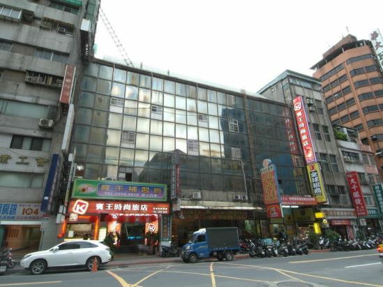柜富賓王旅店-台北館 Giant Rich King Plaza Hotel Taipei