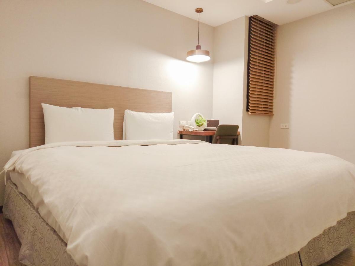 Lan Ting Business Hotel 3*