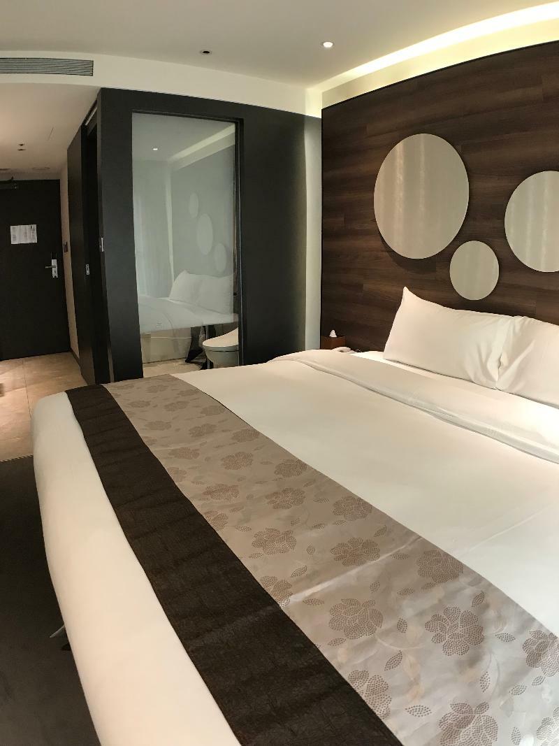 World Songshan 4*