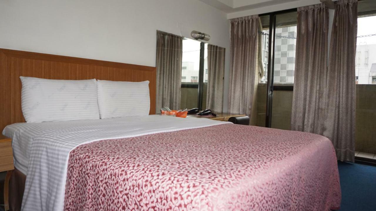Chian Huei Business Inn