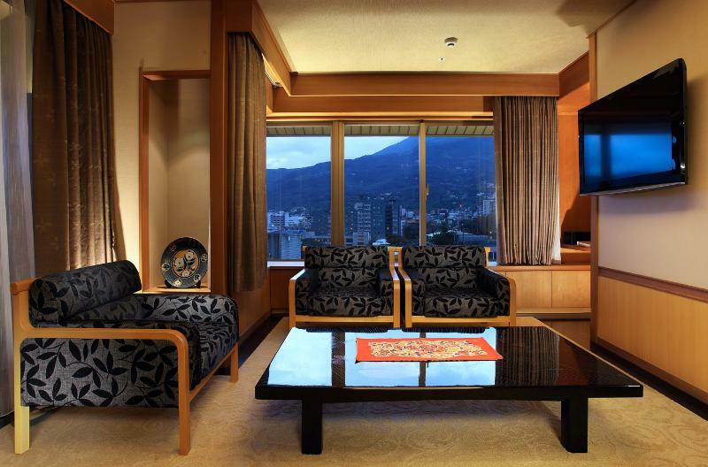 Radium Kagaya Hotel