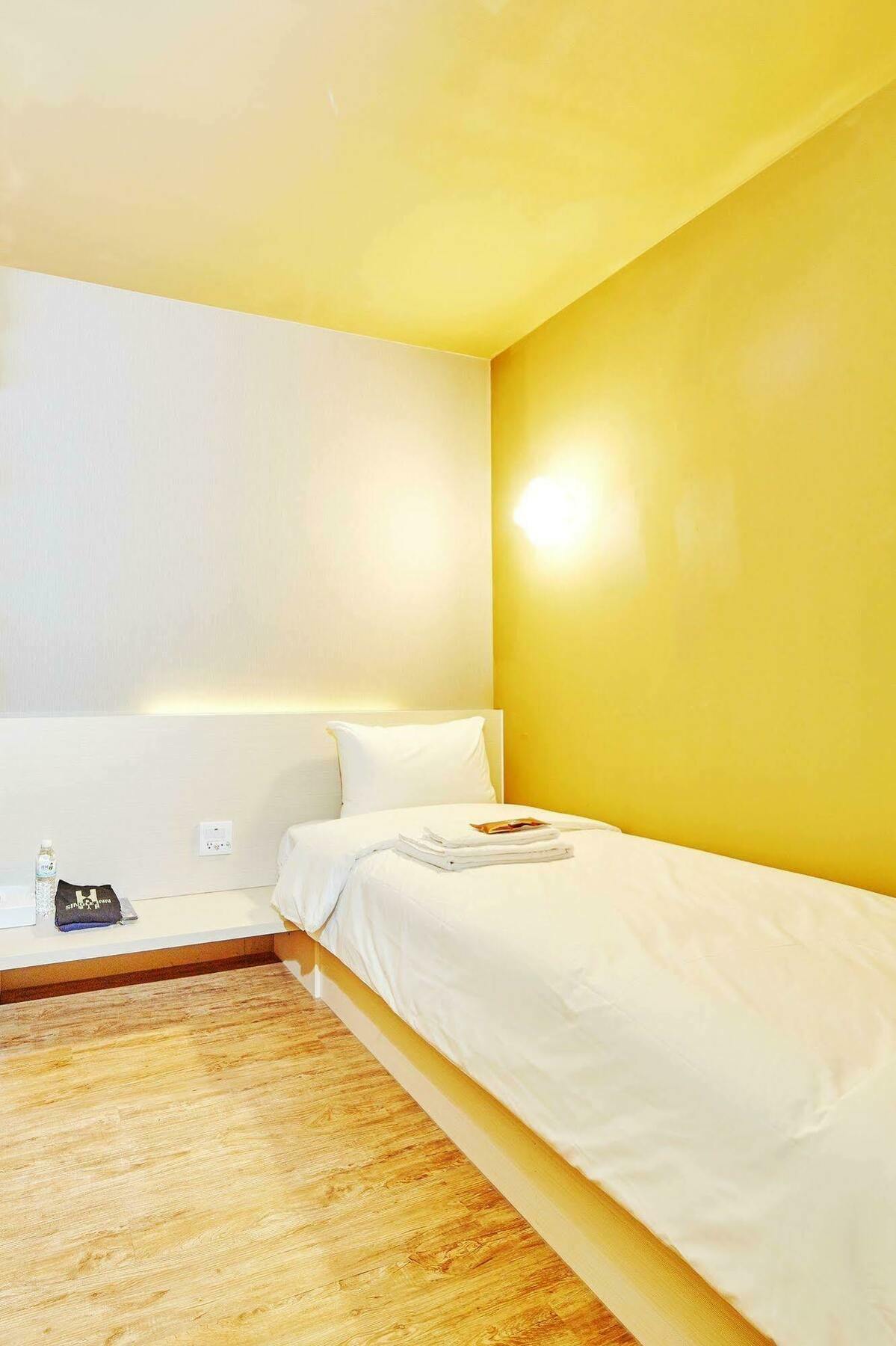 Hostel Single - Taipei