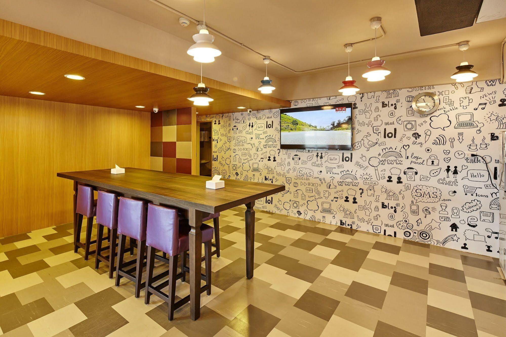 Hostel Single -