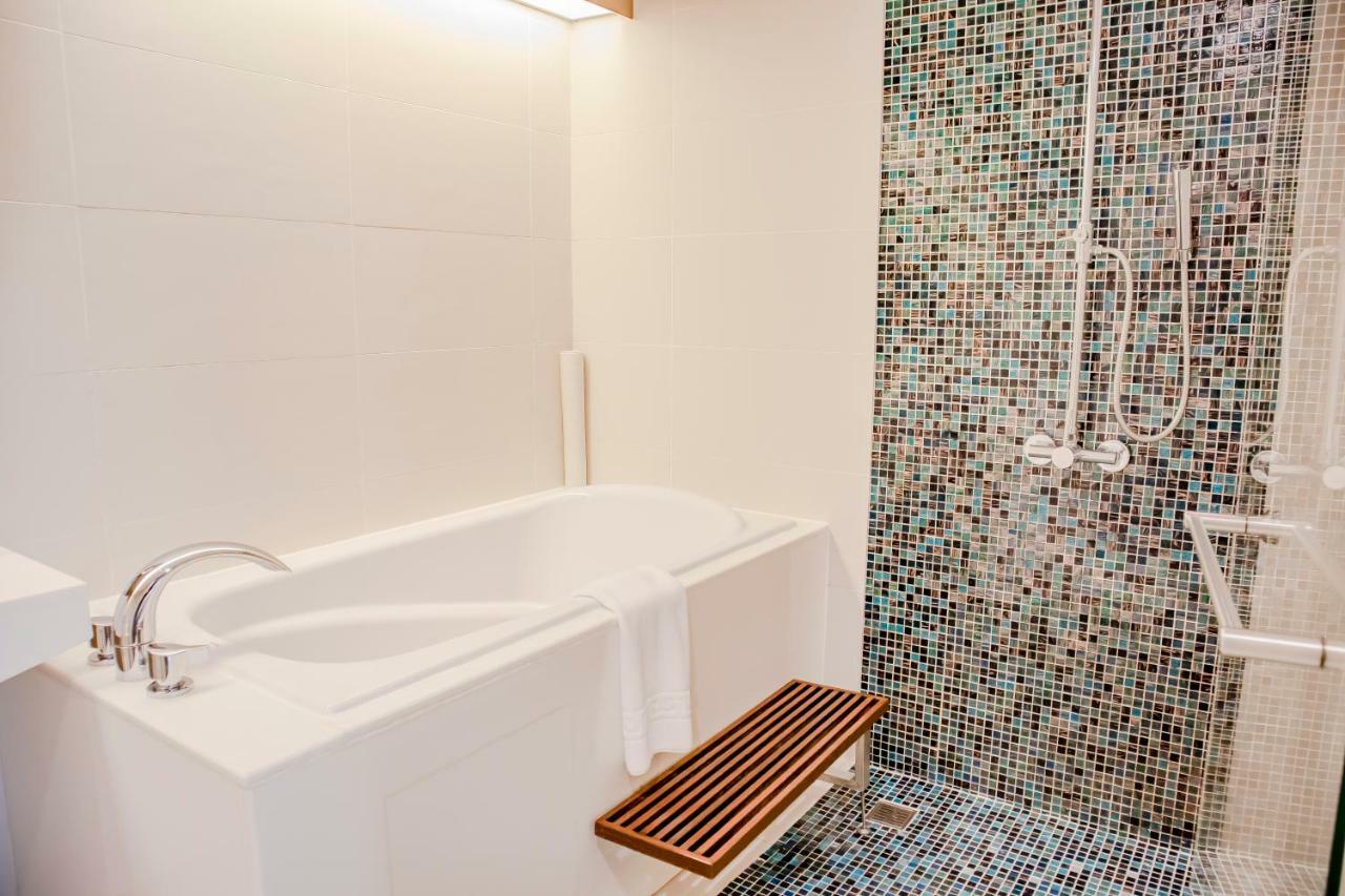 Grandee Hotel 4*