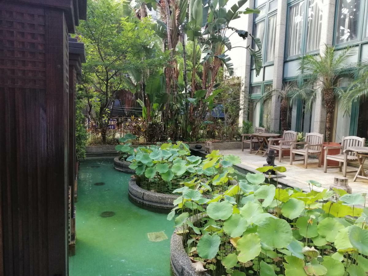 Resor Shan-yue Hotspring
