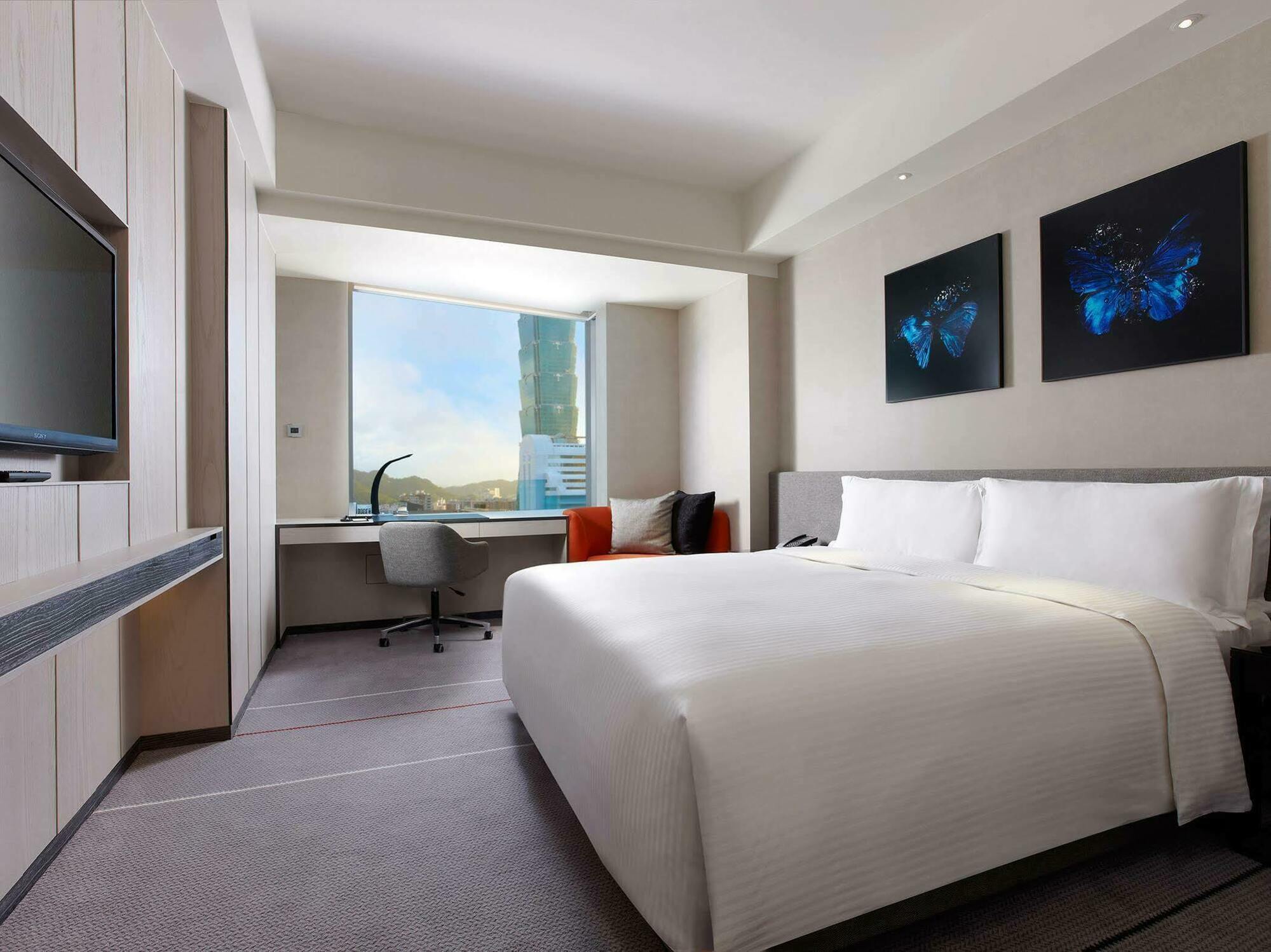 Humble House Taipei, Curio Collection By Hilton Hotel