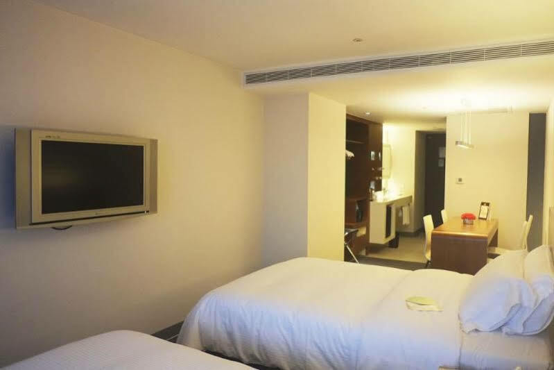 Hotel Just Sleep - Ximending 4*