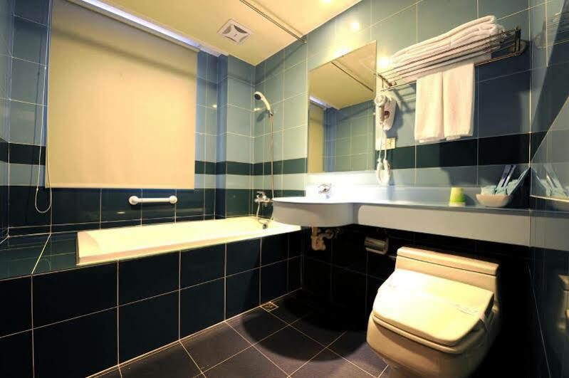 Just Live Inn-taipei Station 2* Taipei